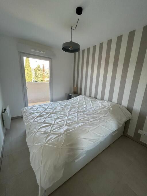 Superbe Appartement 3 Chambres A Грасс Екстер'єр фото